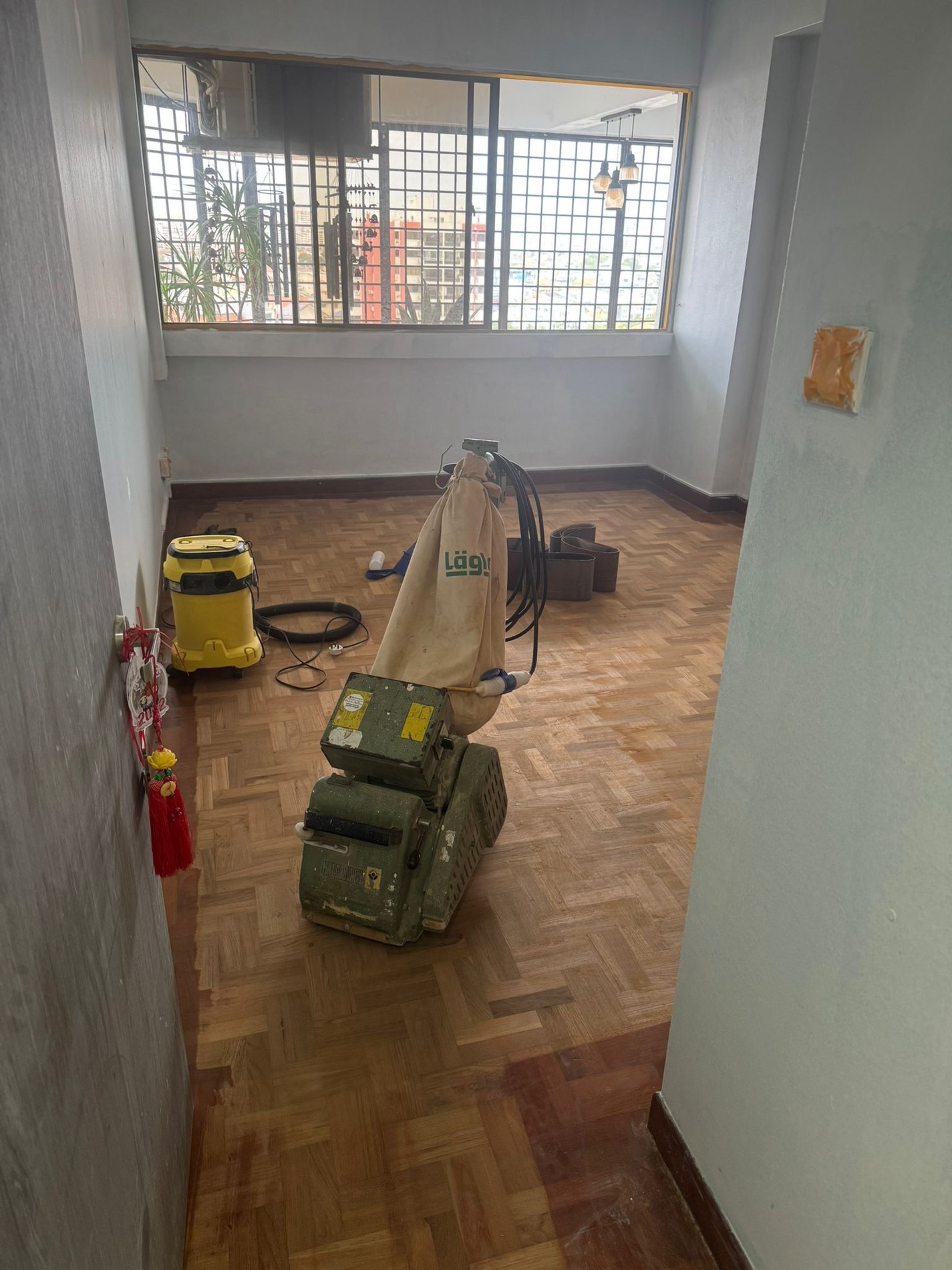 Parquet sanding
